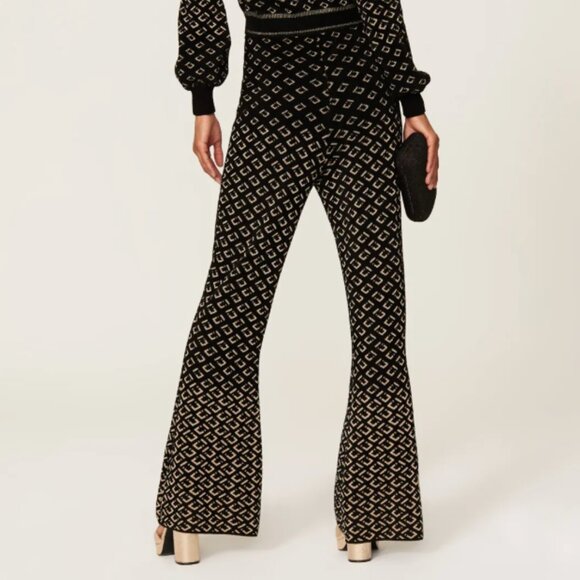 Diane von Furstenberg Verdi Flare Knit Pants (M) - Picture 2 of 4